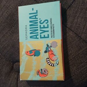 SEPHORA Animal Eyes Eyeshadow Palette